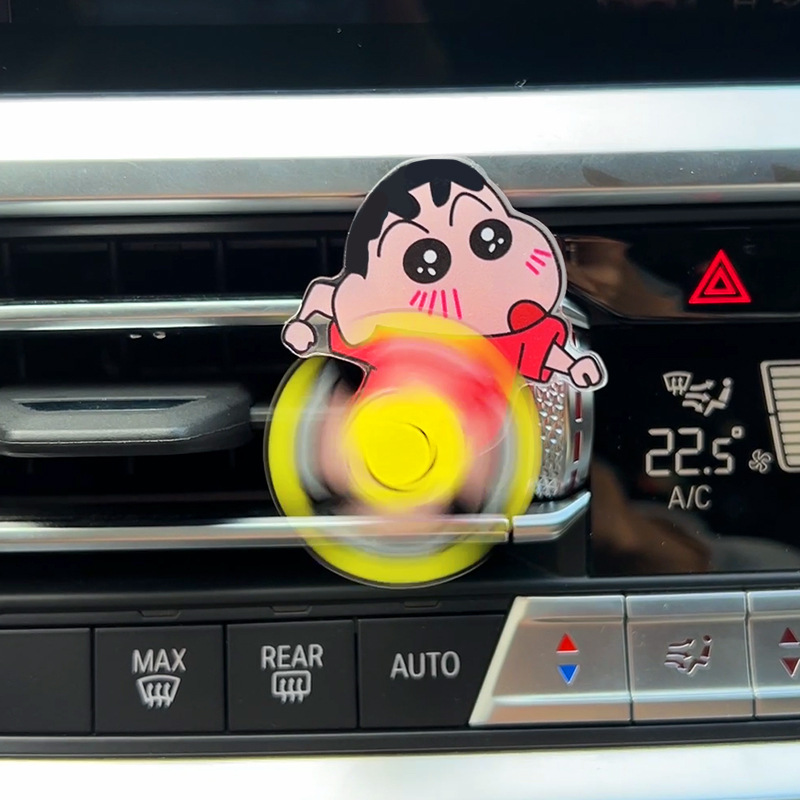 크레용신신 자동차 아로마테라피 에어컨 통풍구 장식 차량 - Car Accessories Perfume 리뷰 및 가격